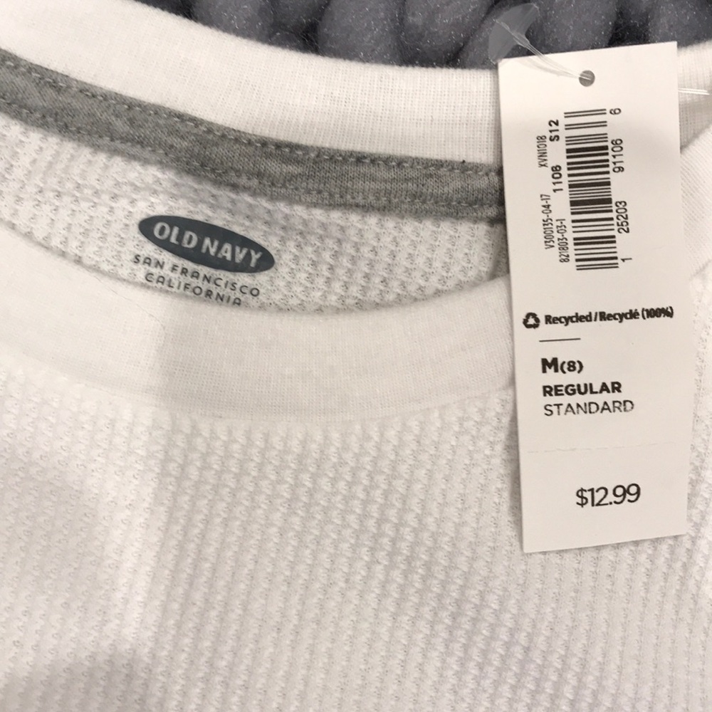 Boys white thermal long sleeve top size 8 NWT - Picture 3 of 3